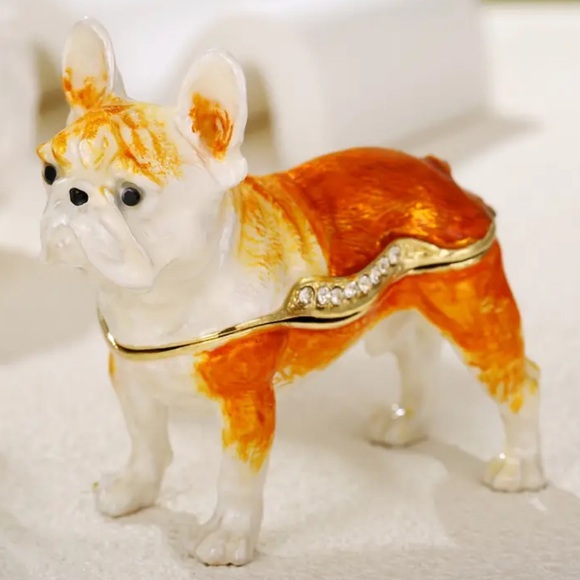 Orange and White Bulldog TCHOTCHKE trinket box with Gold Accents NWT - Picture 4 of 6